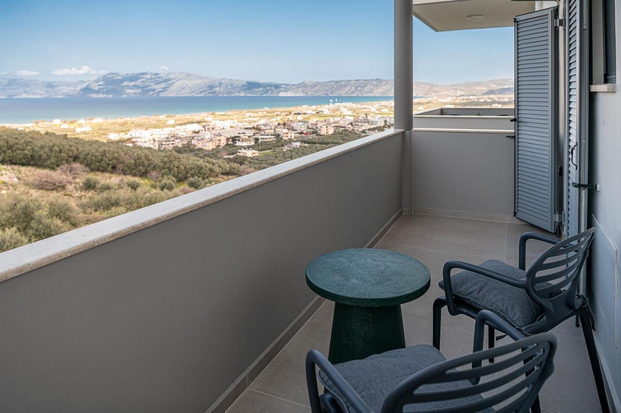Emmanuel'S Sea View Luxury Apartment كيساموس المظهر الخارجي الصورة